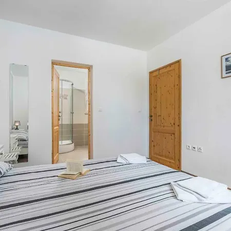 Tranquilla Villa Mutvoran