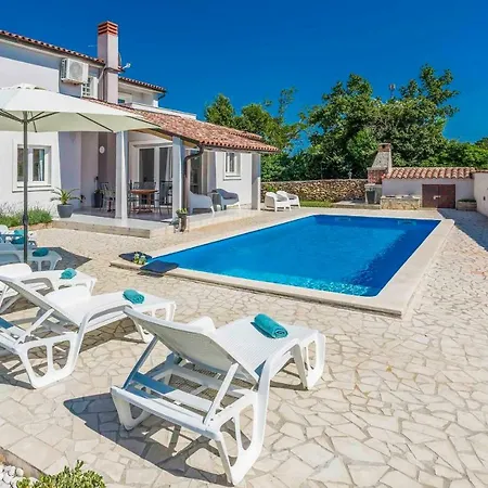Tranquilla Villa Mutvoran